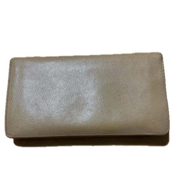 Chanel CoCo Button Long Bi-Fold Wallet, Beige - Picture 15 of 16